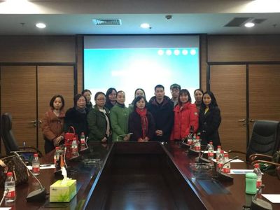 重慶股份轉讓中心成功舉辦2018年第九期“渝友匯”沙龍 聚焦信息咨詢服務新趨勢